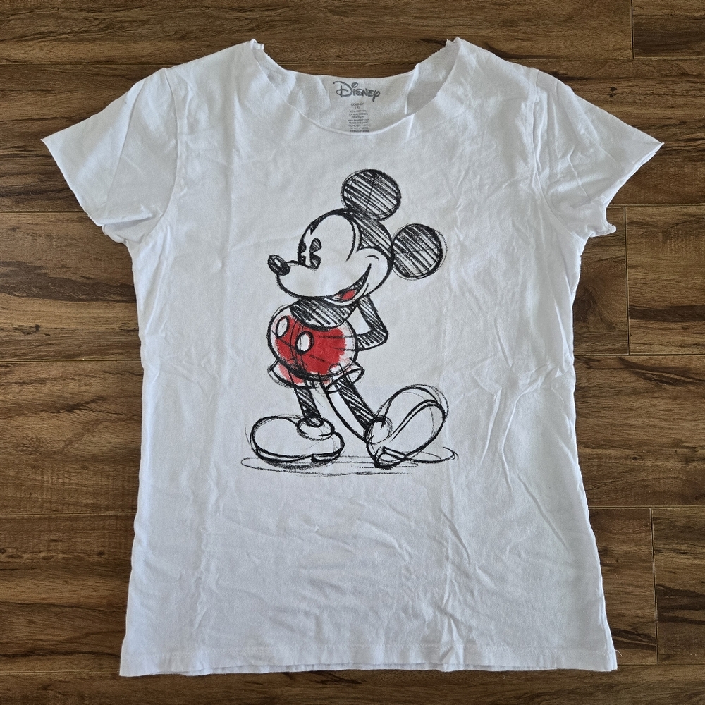 Disney t-shirt size small womens white